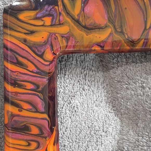 Hand Crafted Wooden Picture Frame Hand Painted Resin Essential Home Decor - Picture 5 of 7